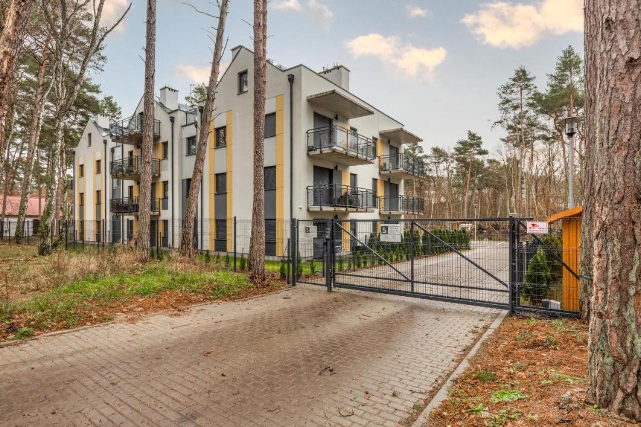 Apartament By Karol Międzywodzie Eksteriør billede