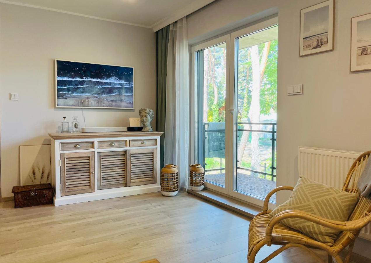Apartament By Karol Międzywodzie Eksteriør billede